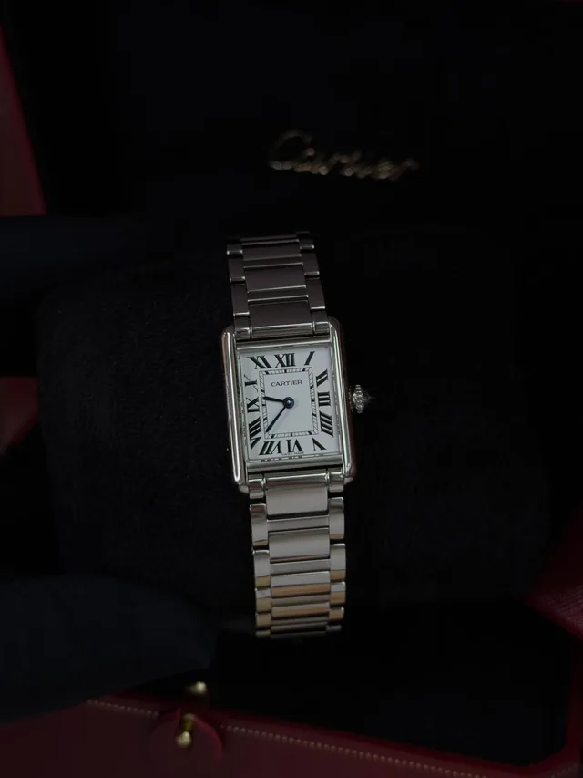 Cartier Часы Tank 22mm