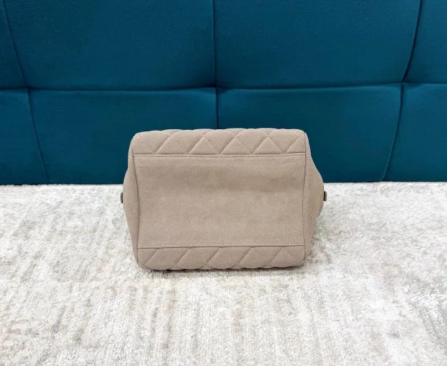 Сумка Chanel Bowling mini