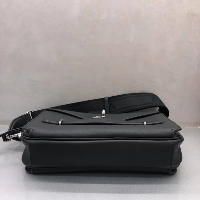 Сумка Balenciaga Le7 Cube