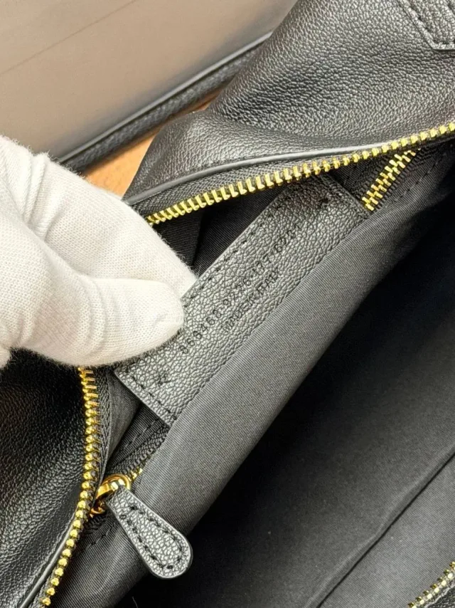 Сумка Balenciaga