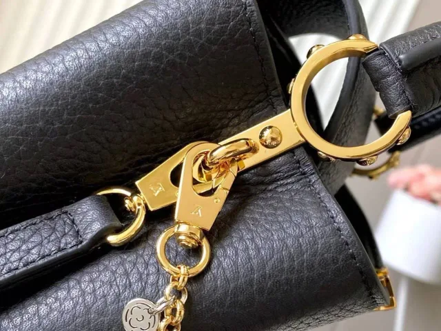 Сумка Louis Vuitton