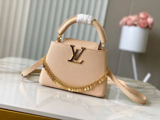 Сумка Louis Vuitton