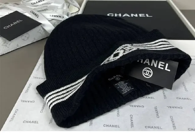 Зимняя Шапка от Chanel