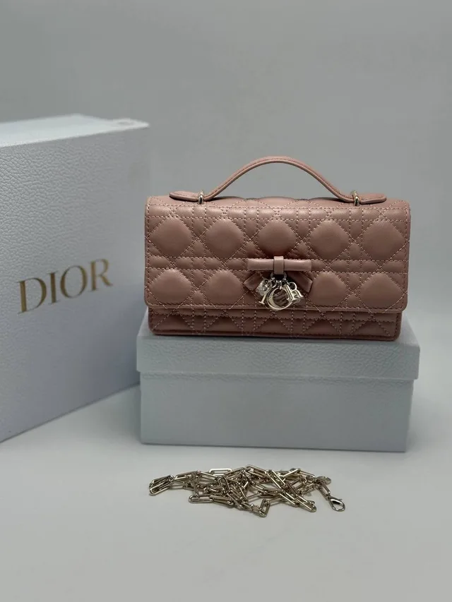 Christian Dior