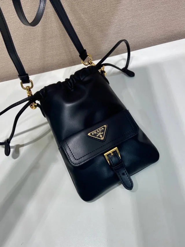 Сумка Prada