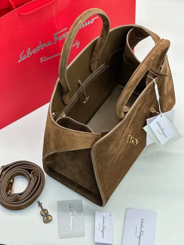 Сумка Salvatore Ferragamo