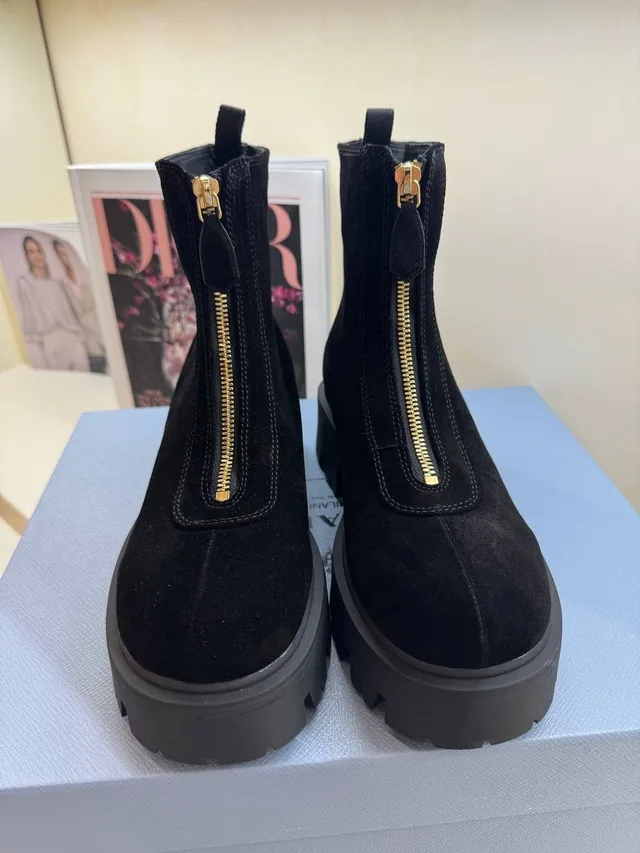 Ботинки Prada