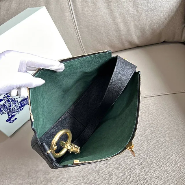 Сумка Burberry