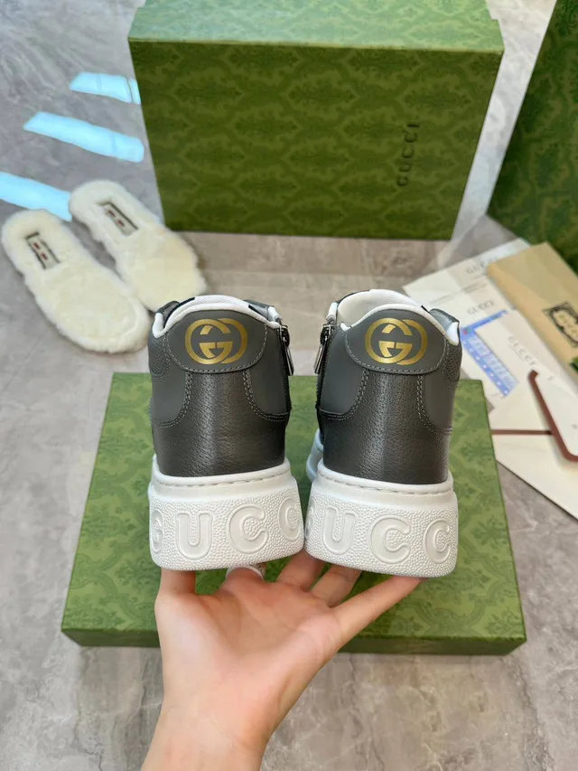 Зимняя обувь от Gucci