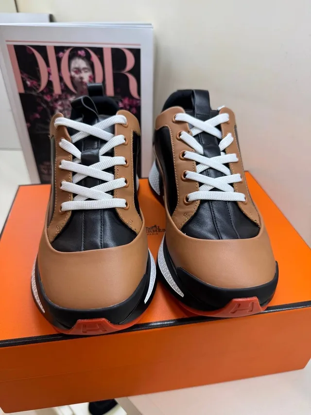 Кроссовки Hermes
