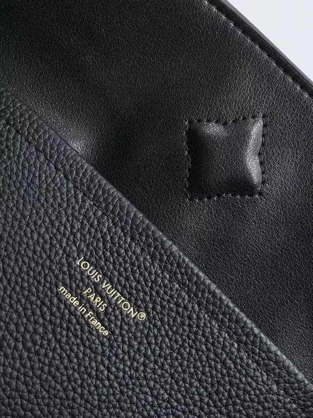 Сумка Louis Vuitton