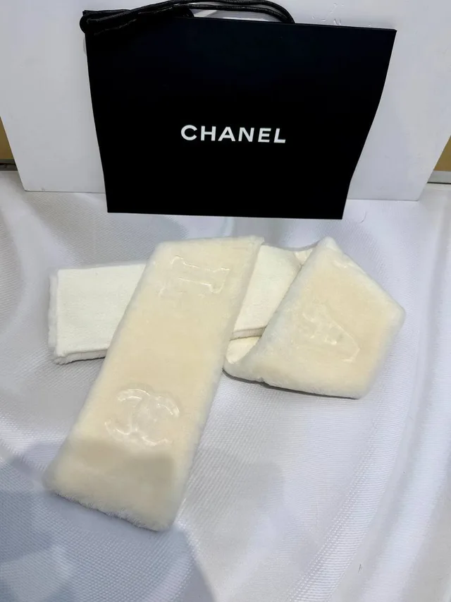 Шерстяной шарф Chanel
