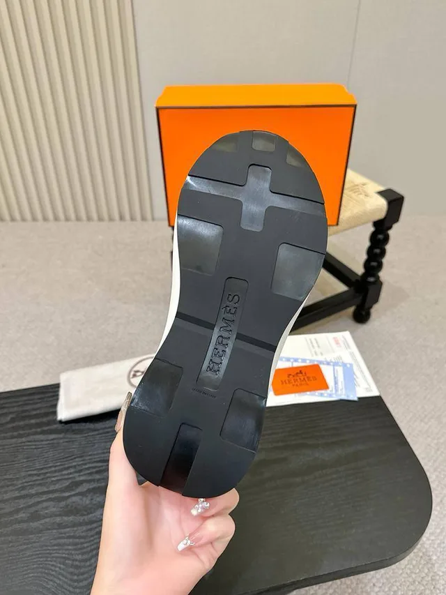 Мужская обувь от Hermes