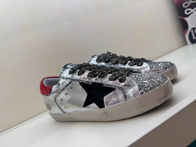 Кроссовки Golden Goose