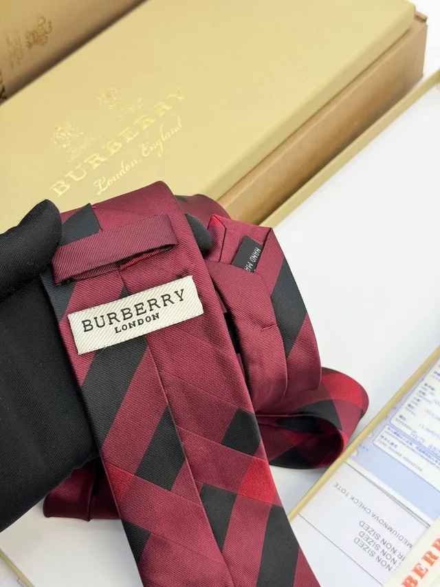 Галстук BURBERRY