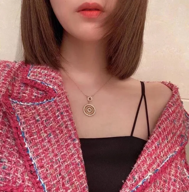 Колье Bvlgari