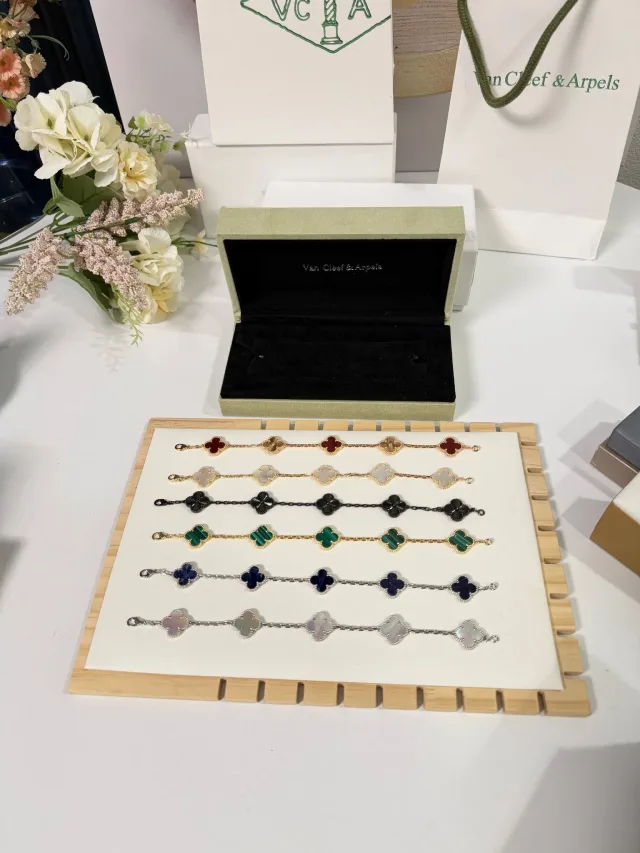 Браслет Van Cleef & ARPELS