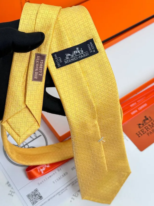 Галстук Hermes