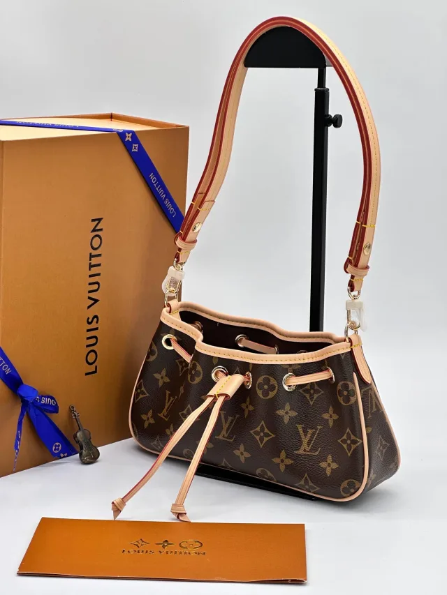 Сумка Louis Vuitton