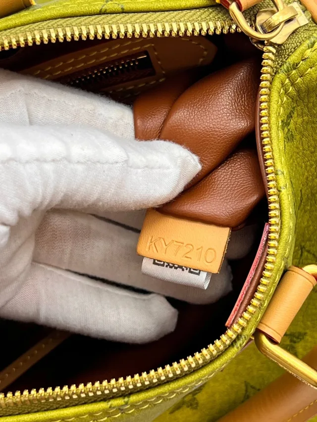 Сумка Louis Vuitton