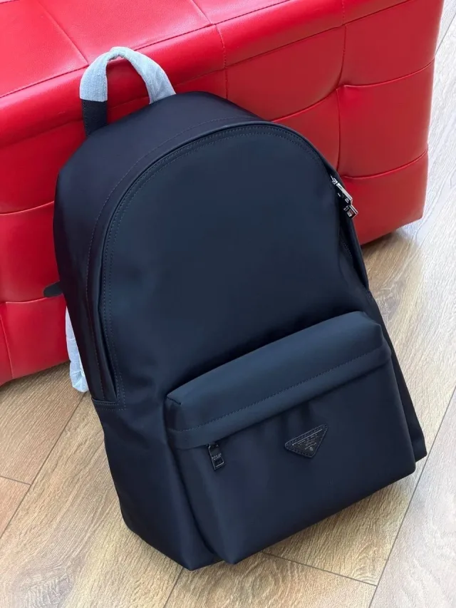 Рюкзак от Prada