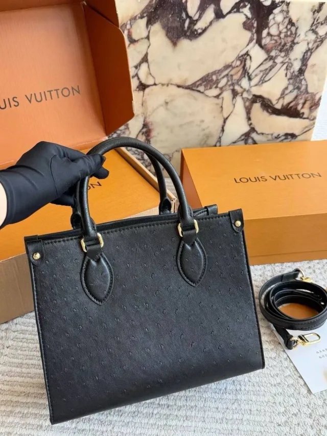 Сумка Louis Vuitton
