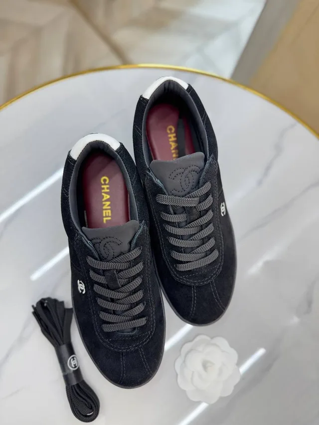 Кроссовки Chanel