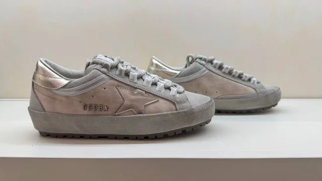 Кроссовки Golden Goose