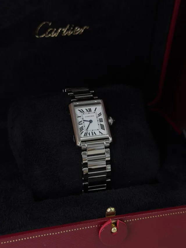 Cartier Часы Tank 22mm