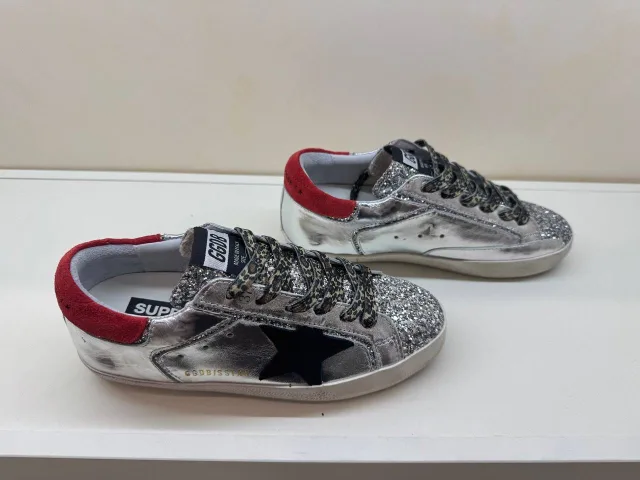 Кроссовки Golden Goose