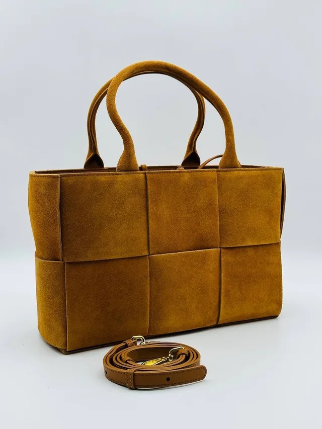 Сумки Bottega Veneta
