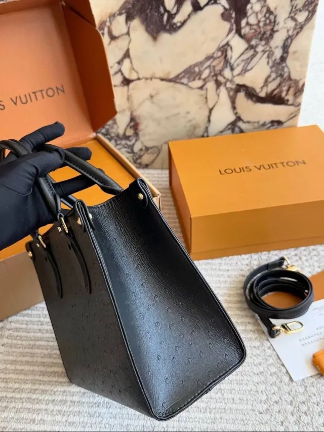Сумка Louis Vuitton