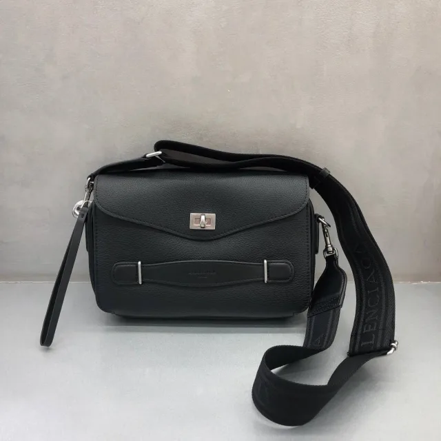Сумка Balenciaga Le7 Cube
