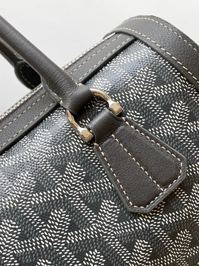 Сумка Goyard