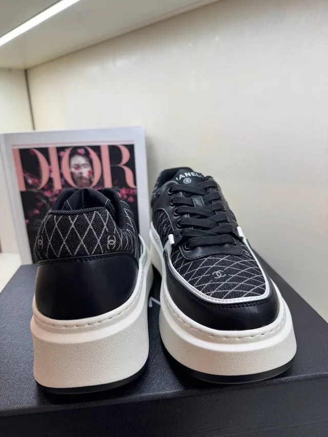 Кроссовки Chanel
