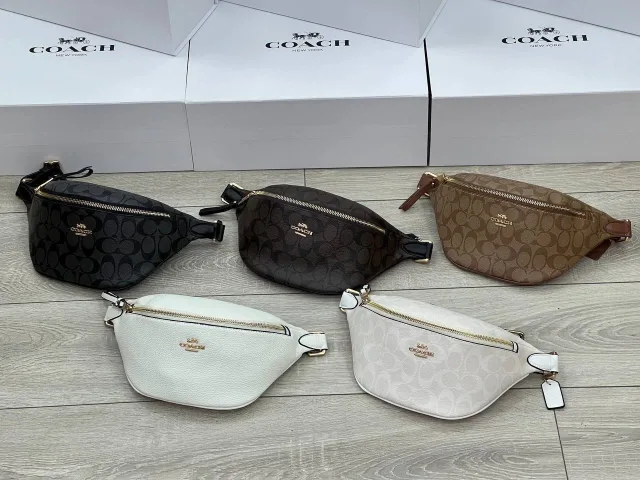 Поясная сумка Coach