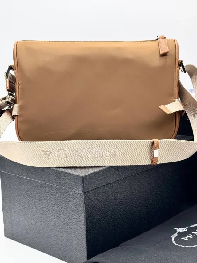 Сумка Prada