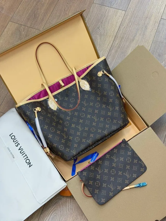 Шоппер Louis Vuitton