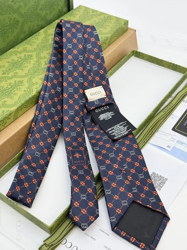 Галстук Gucci
