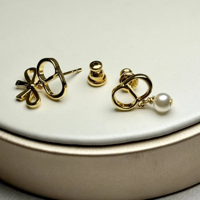 Серёжки Christian Dior