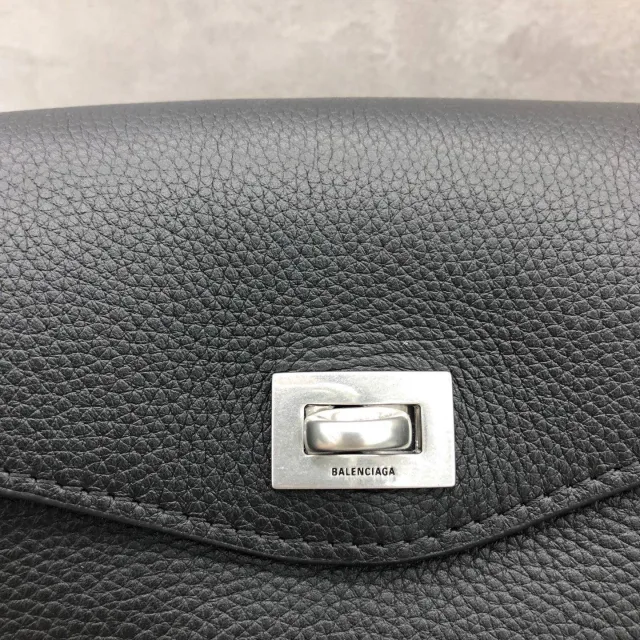 Сумка Balenciaga Le7 Cube