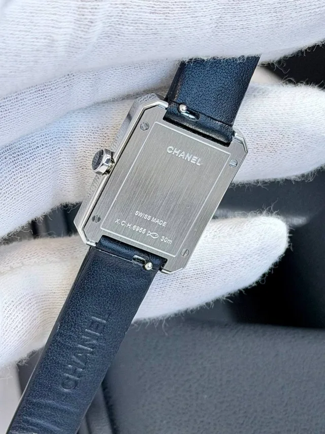 Часы CHANEL