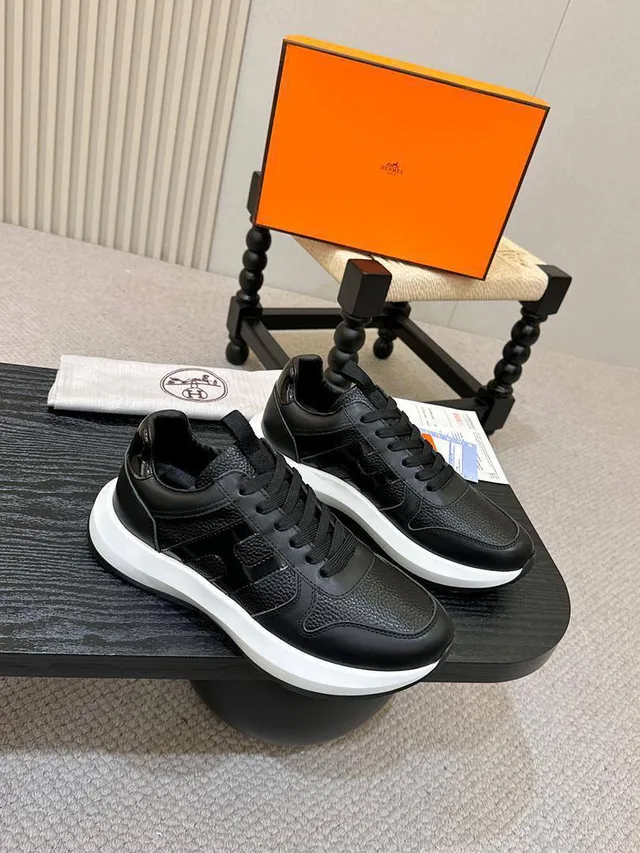 Мужская обувь от Hermes