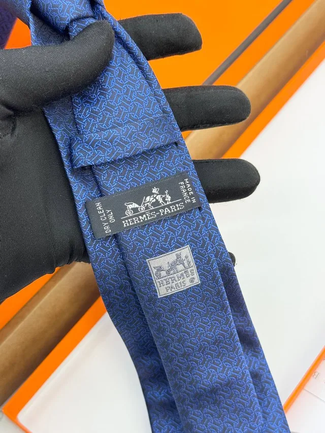 Галстук Hermes
