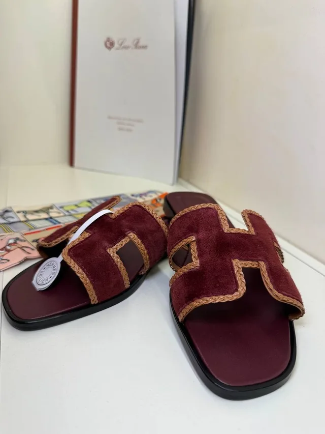 Шлепанцы Hermes