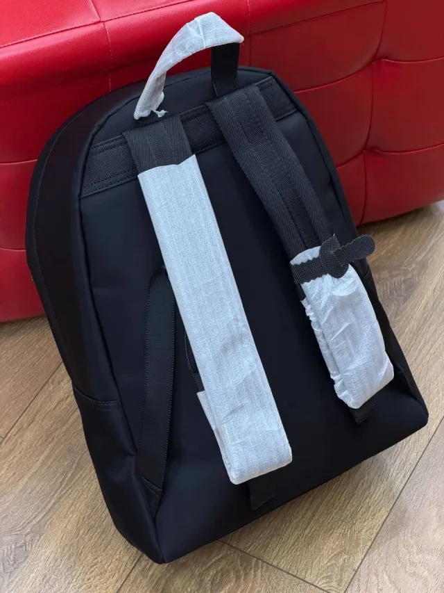 Рюкзак от Prada