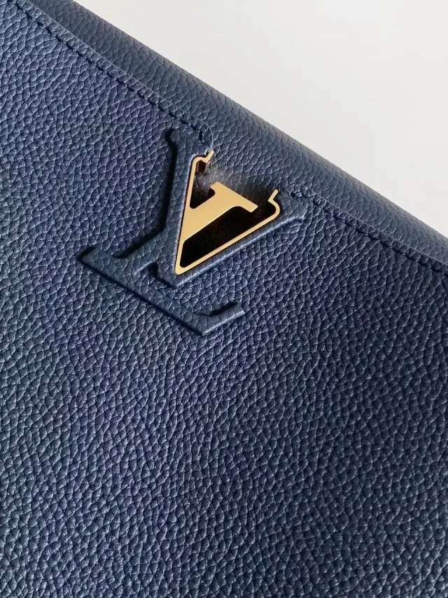 Сумка Louis Vuitton