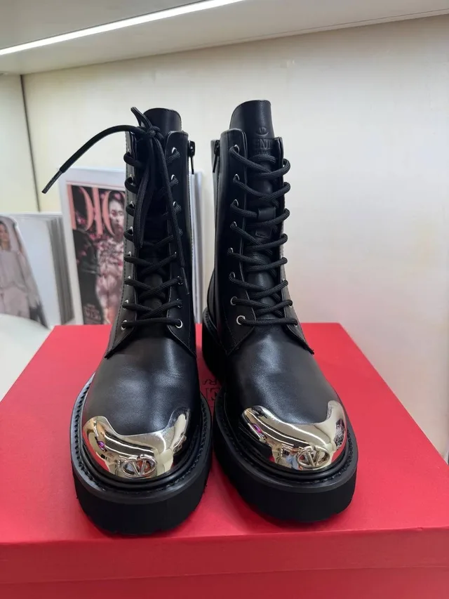 Ботинки Valentino