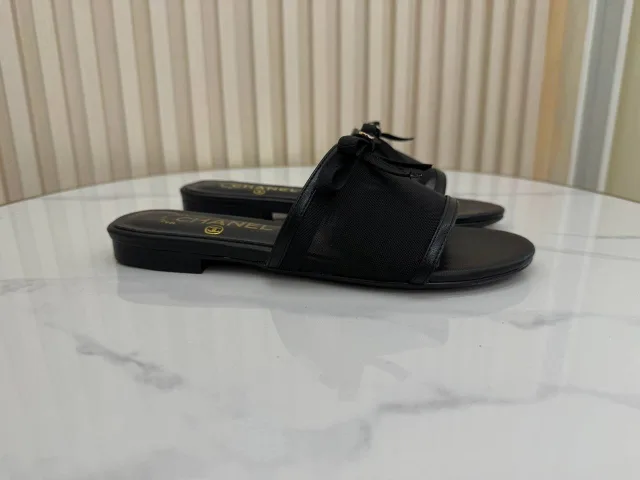 Шлепки Chanel