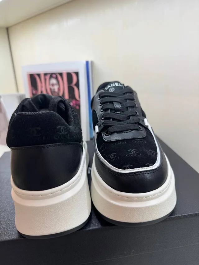 Кроссовки Chanel